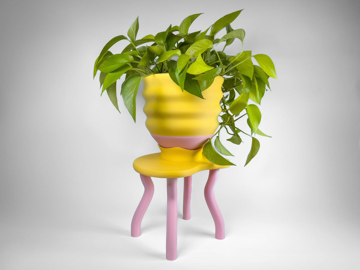 Strawberry Lemonade Plant Stand