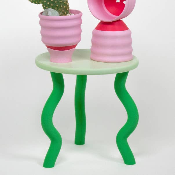 Wavy Plant Stand