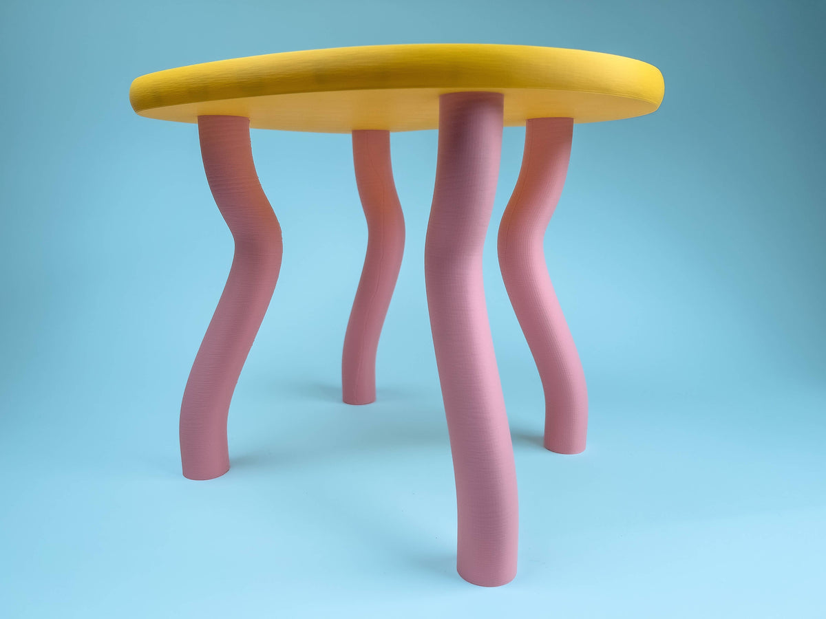 Strawberry Lemonade Plant Stand